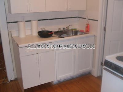 Allston/brighton Border 1 Bed 1 Bath Boston - $2,500