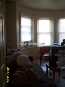 Allston Apartment for rent 1 Bedroom 1 Bath Boston - $2,100
