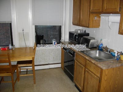 Brighton 3 Beds 1 Bath Boston - $3,700 No Fee