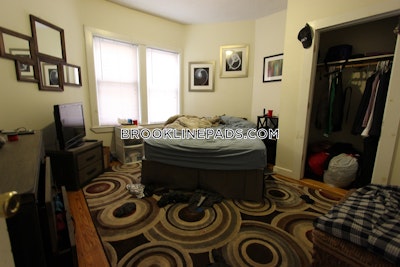 Brookline 4 Bed 2 Bath BROOKLINE- BROOKLINE VILLAGE $3,800  Brookline Village - $3,700