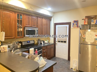 Mission Hill 5 Beds 2 Baths Boston - $7,495 No Fee