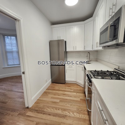Back Bay 2 Bed 1 Bath BOSTON Boston - $4,200