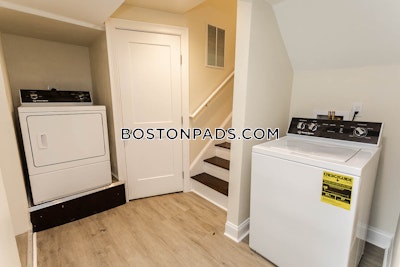 Medford 4 Beds 4.5 Baths  Medford Square - $4,800