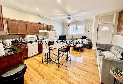North End 3 Bed, 1 Bath Unit Boston - $4,950