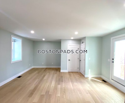 East Boston 2 Bed 1.5 Bath BOSTON Boston - $3,400 No Fee