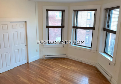 Back Bay 2 Bed 1 Bath BOSTON Boston - $4,500 No Fee
