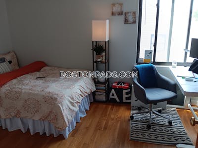 Cambridge 3 Beds 2 Baths  Porter Square - $3,800