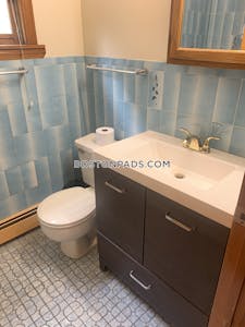 Cambridge 2 Bed 1 Bath CAMBRIDGE  Inman Square - $2,500 No Fee