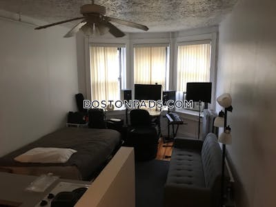 Northeastern/symphony Beautiful 3 Beds 1 Bath on Westland Ave Boston - $4,700