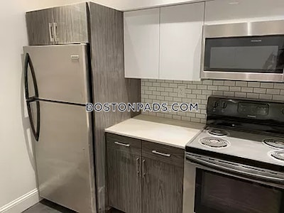 Back Bay 2 Beds 1 Bath Boston - $4,400