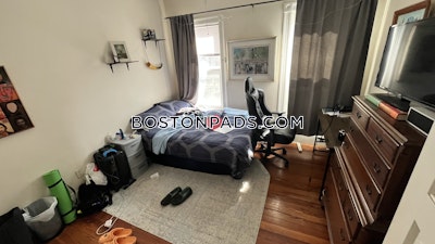 Somerville 4 Bed 1.5 Bath SOMERVILLE  Davis Square - $4,800