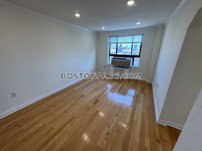 Cambridge 1 Bed 1 Bath  Harvard Square - $3,460 No Fee