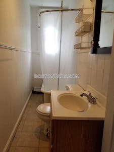 Cambridge 3 Bed 1 Bath CAMBRIDGE  Kendall Square - $4,350