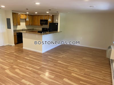 Needham 2 Bed 2 Bath NEEDHAM $3,300 - $3,300 No Fee