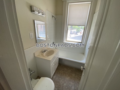 Cambridge 2 Beds 1 Bath  Harvard Square - $3,100 50% Fee