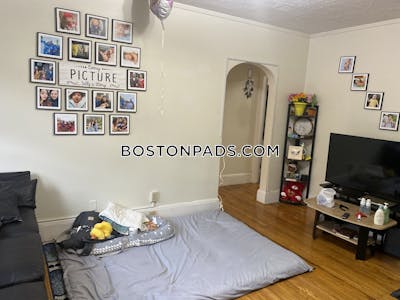 Malden 1 Bed 1 Bath - $1,800 No Fee