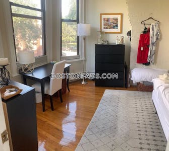 South End Another beautiful 2 Beds 1 Bath  Boston - $3,400