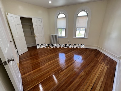Fenway/kenmore 2 Bed 1 Bath BOSTON Boston - $4,100 50% Fee