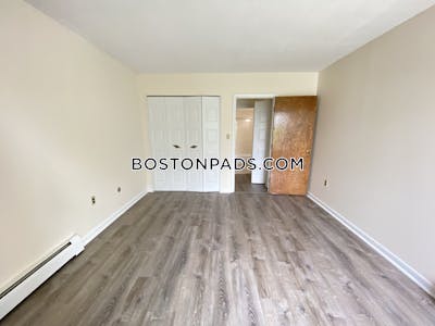 Arlington 1 Bed 1 Bath ARLINGTON $2,350 - $2,450 No Fee