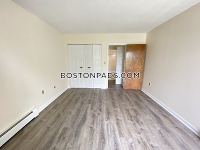 Arlington 1 Bed 1 Bath ARLINGTON $2,350 - $2,450 No Fee