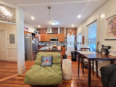 Jamaica Plain 4 Beds 2 Baths Boston - $4,690