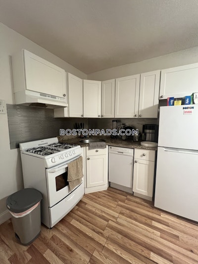 North End 2 Beds 1 Bath Boston - $3,450