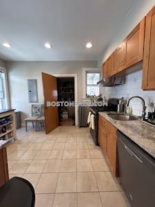 Allston 3 Beds 1 Bath Boston - $3,800