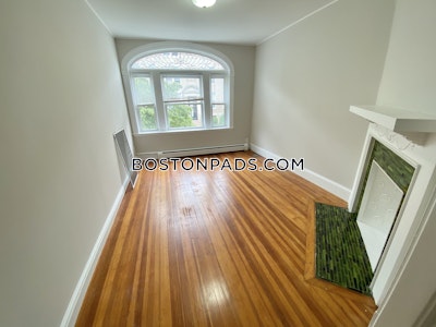 Brighton 4 Beds 1 Bath Brighton Boston - $5,500 No Fee
