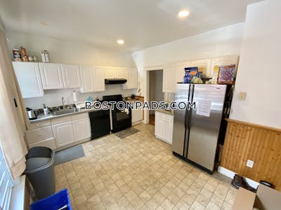 Mission Hill 3 Beds 1 Bath on Hillside St in Boston Boston - $4,400