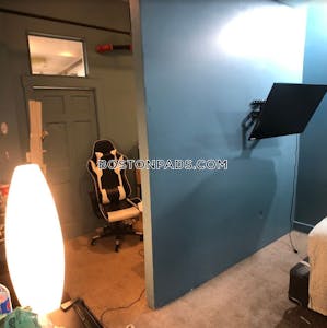 Northeastern/symphony 6 Bed 2 Bath BOSTON Boston - $6,995