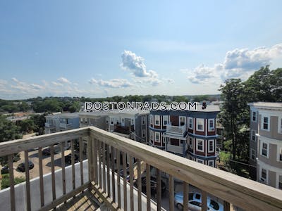 Dorchester 3 Bed 1 Bath BOSTON Boston - $3,250 No Fee