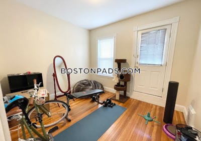 Dorchester 3 Bed 1 Bath BOSTON Boston - $3,000