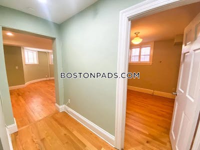 Back Bay 1 Bed 1 Bath Boston - $2,850