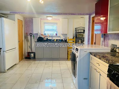 Cambridge 3 Beds 2 Baths  Kendall Square - $3,250 No Fee