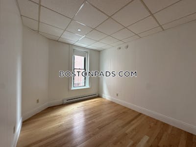 Back Bay Studio 1 Bath Boston - $2,095 No Fee