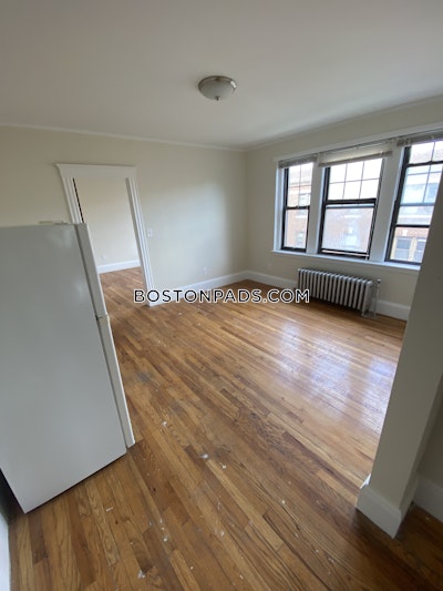 Malden 2 Bed 1 Bath MALDEN $2,400 - $2,200