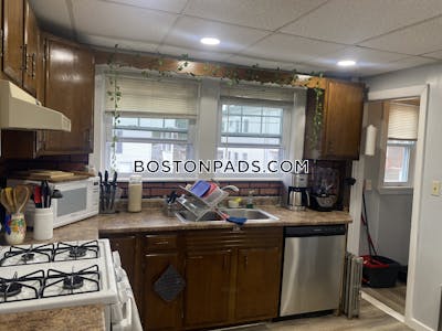 Somerville 3 Beds Tufts  Tufts - $3,900