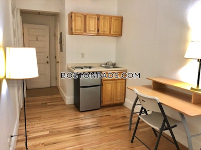 Brookline 0 Bed 1 Bath BROOKLINE- BOSTON UNIVERSITY $2,095  Longwood Area - $2,095 No Fee