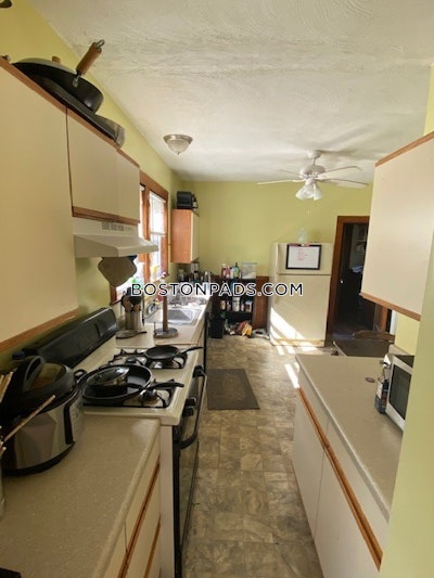 Medford 3 Bed 1 Bath MEDFORD  Tufts - $3,450