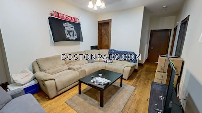 Brookline 3 Bed 2 Bath BROOKLINE- BOSTON UNIVERSITY $3,950  Boston University - $3,950