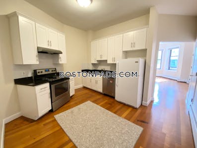 Brookline 1 Bed Brookline  Washington Square - $2,895
