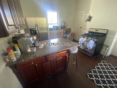 Somerville 5 Beds 1 Bath  Tufts - $5,750