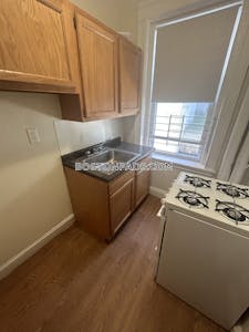 Allston Studio 1 Bath Boston - $2,015 No Fee