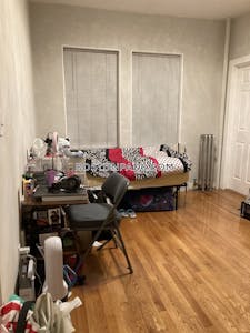 Northeastern/symphony Studio 1 Bath Boston - $2,275