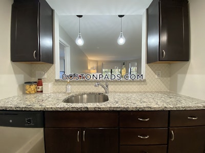 Back Bay 2 Beds 1 Bath Boston - $5,866