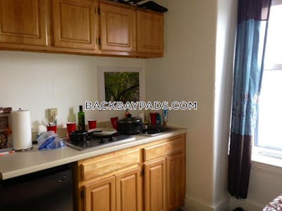 Back Bay Studio 1 Bath Boston - $2,175 No Fee