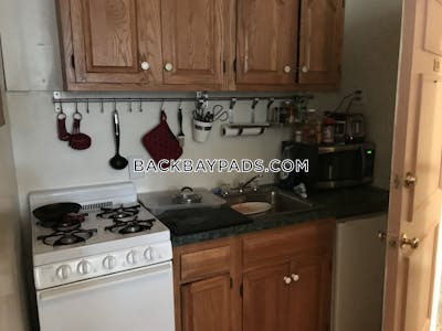 Back Bay 0 Bed 1 Bath BOSTON Boston - $2,575