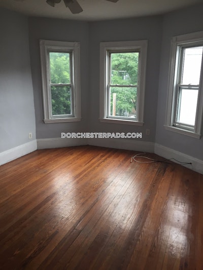 Dorchester Savin Hill 3-Bedroom Apartment Boston - $3,300