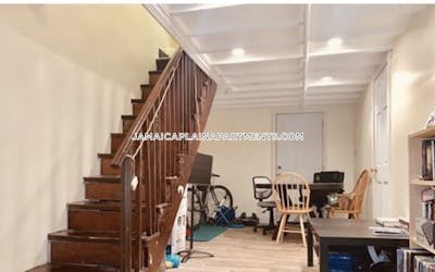 Jamaica Plain 3 Beds 2 Baths Boston - $4,060