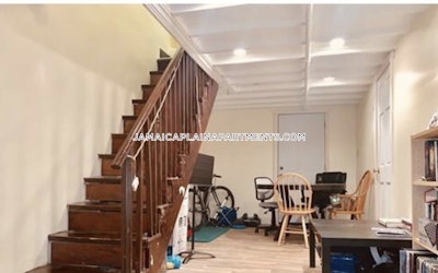 Jamaica Plain 3 Beds 2 Baths Boston - $4,060